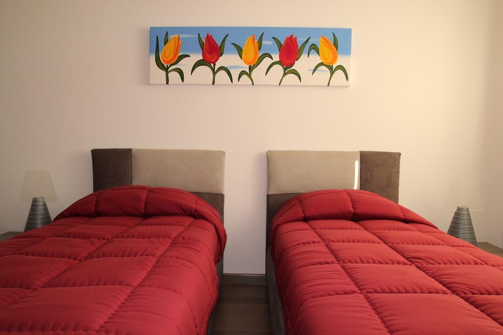 Suite Rosso & Nero Lecce Exterior photo